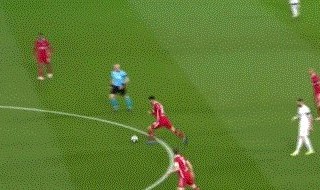 【欧冠】本泽马中柱库尔图瓦力扑 皇马平利物浦晋级